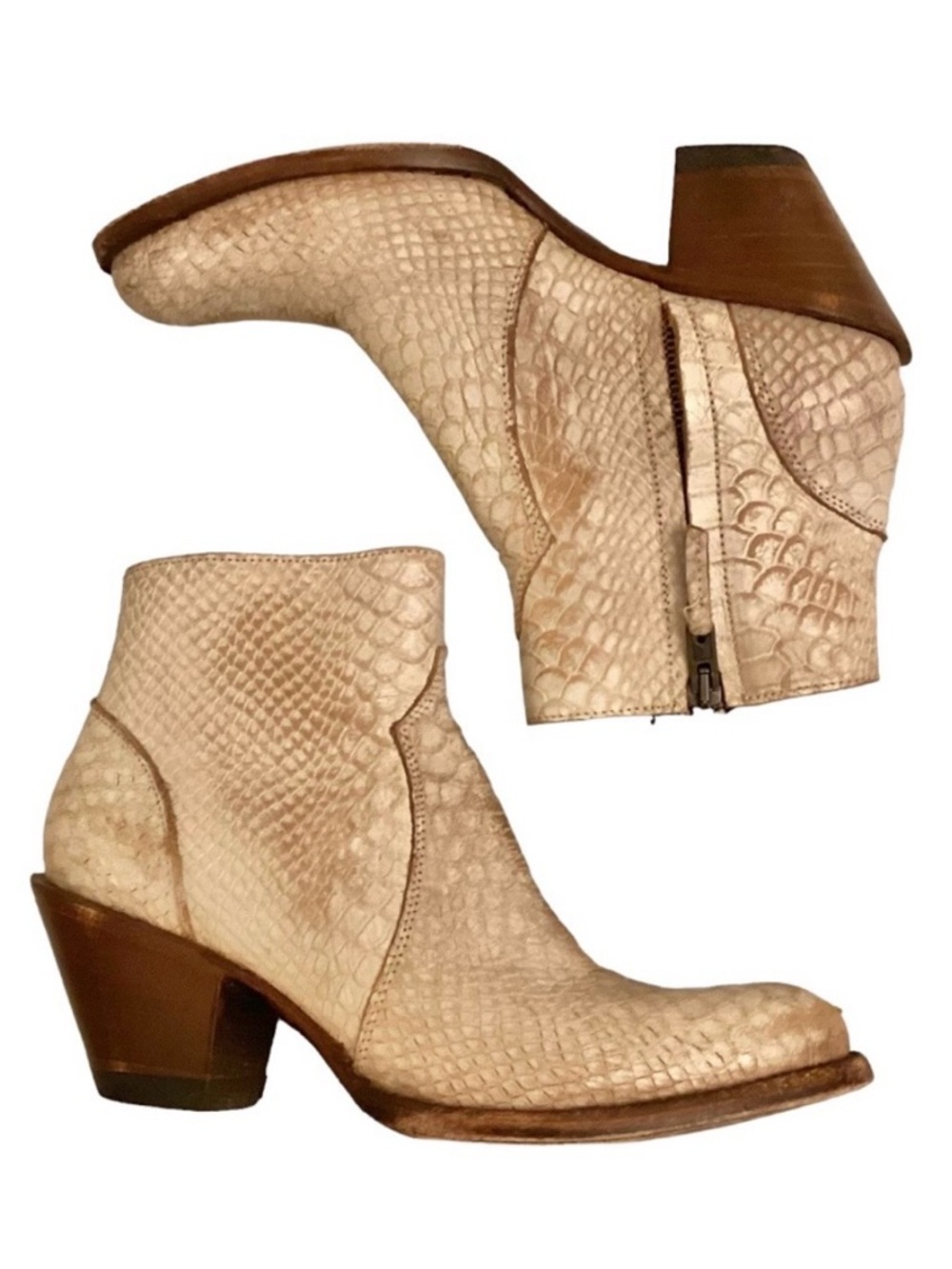 Idyllwind 6.5 Miranda Lambert Wings Bone Western Womens Leather Booties Boots